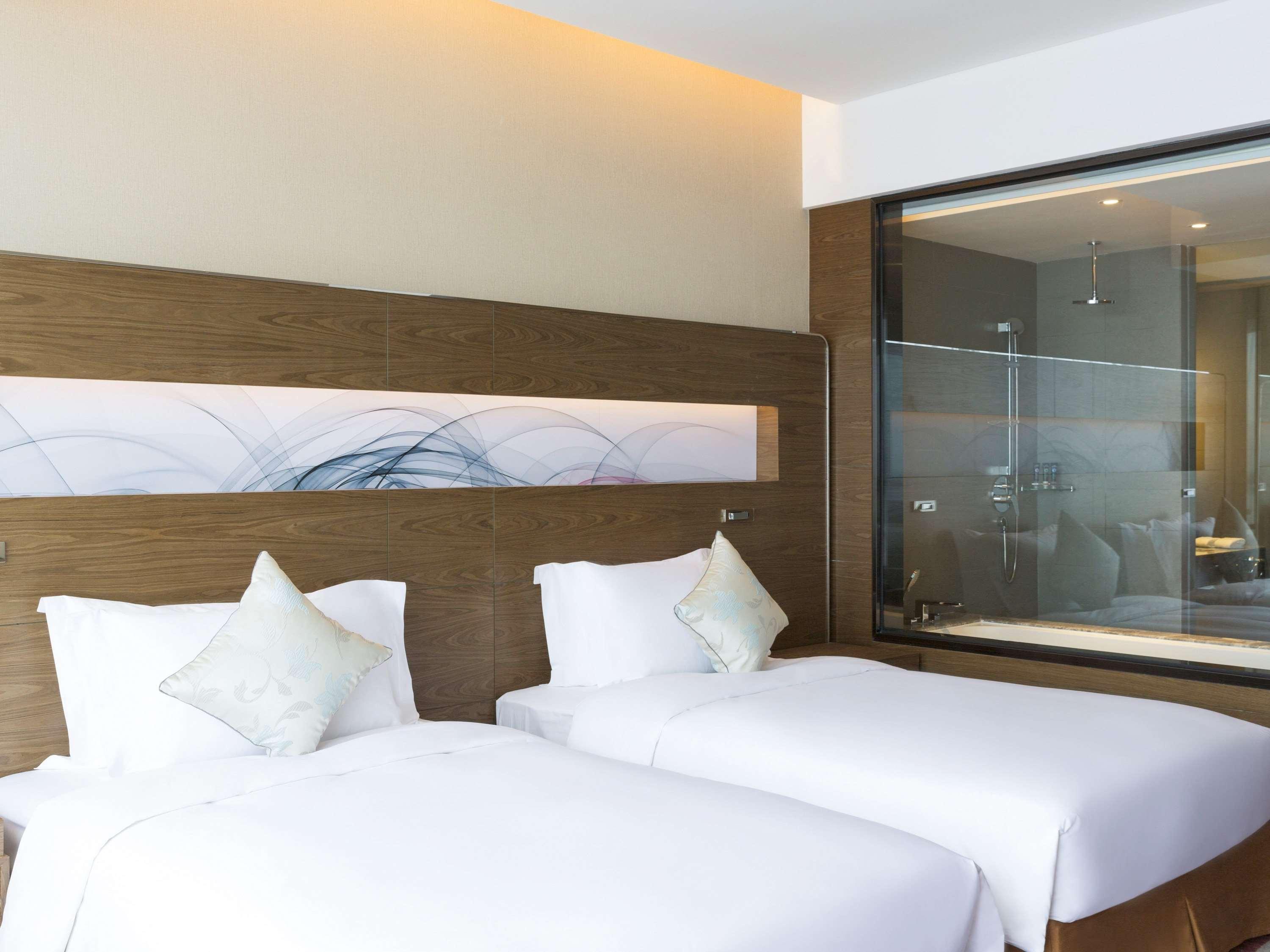 Novotel Rizhao Suning Exterior foto