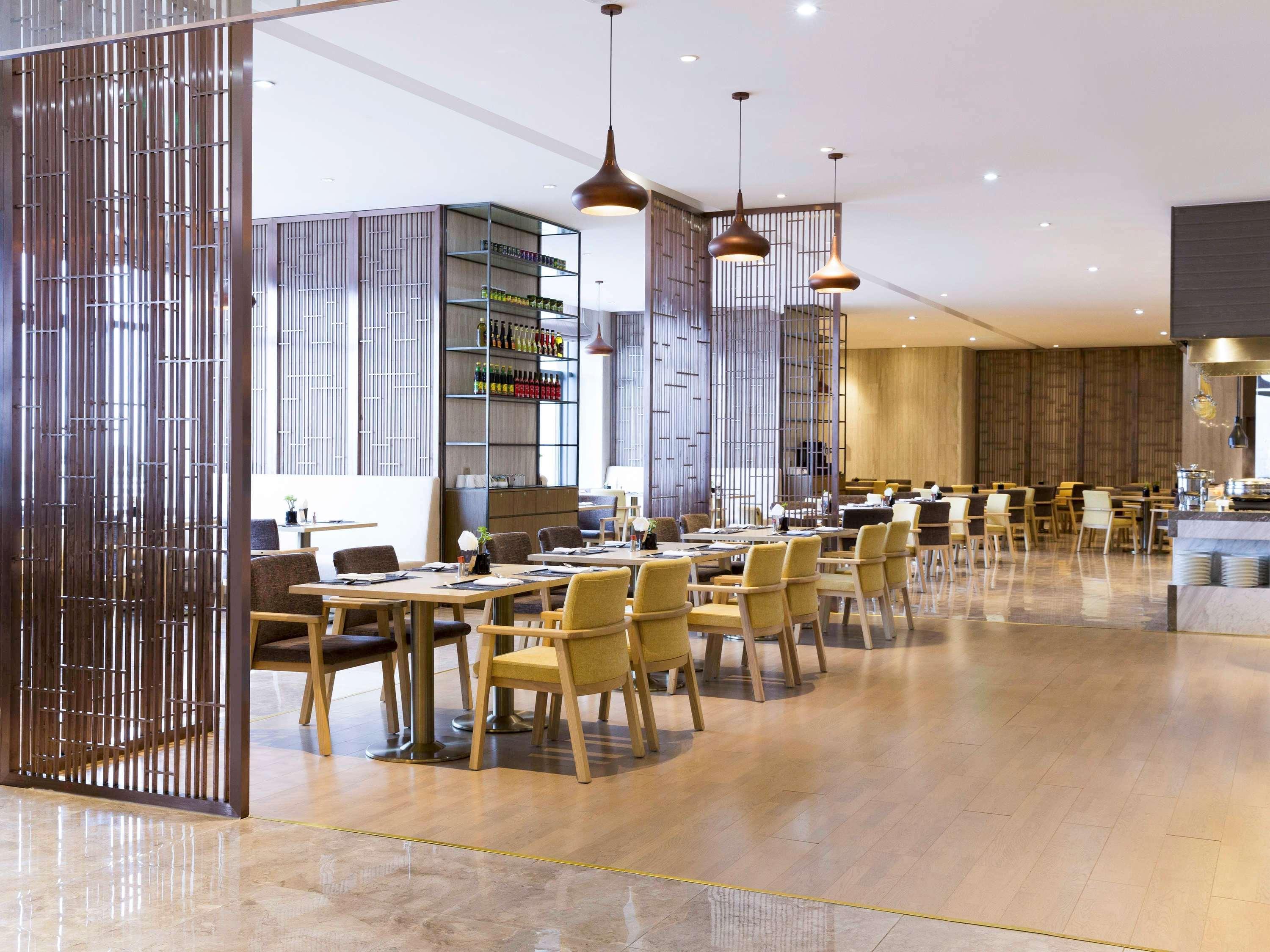 Novotel Rizhao Suning Exterior foto